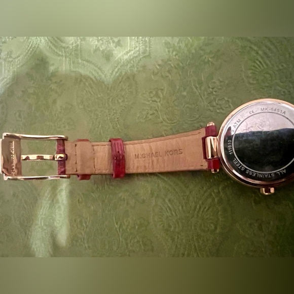 Michael Kors Red & Gold Mini Parker Red Dial Ladies Watch MK6451 Stunning! - Picture 15 of 16